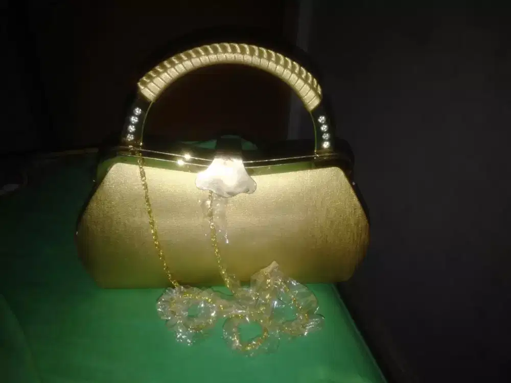 Tas wanita farnell bahan satin