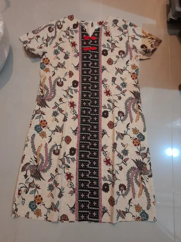 Baju batik terusan