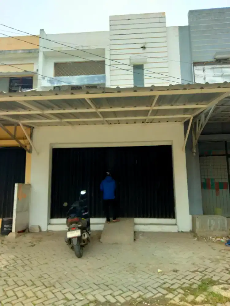 Ruko 2 lt dijual Gn  Putri Kab Bogor