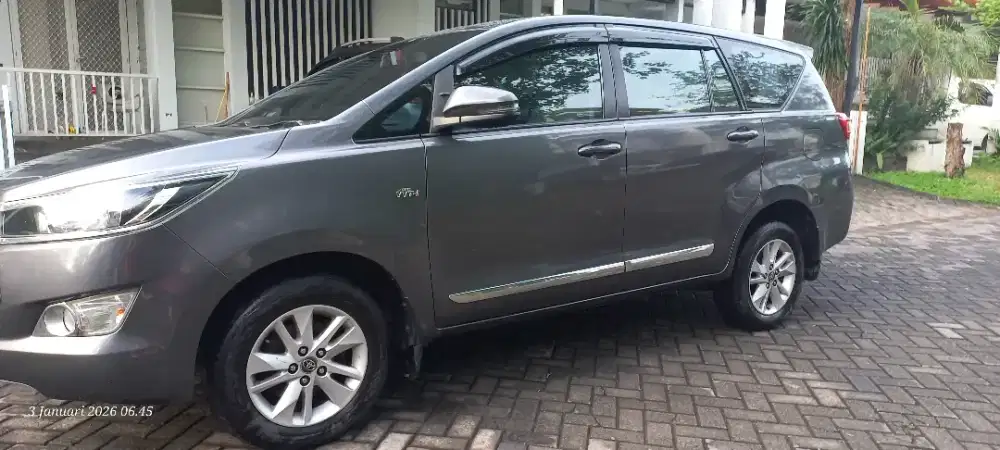 Innova Reborn, Manual, Bensin, 2017, Kondisi terawat.