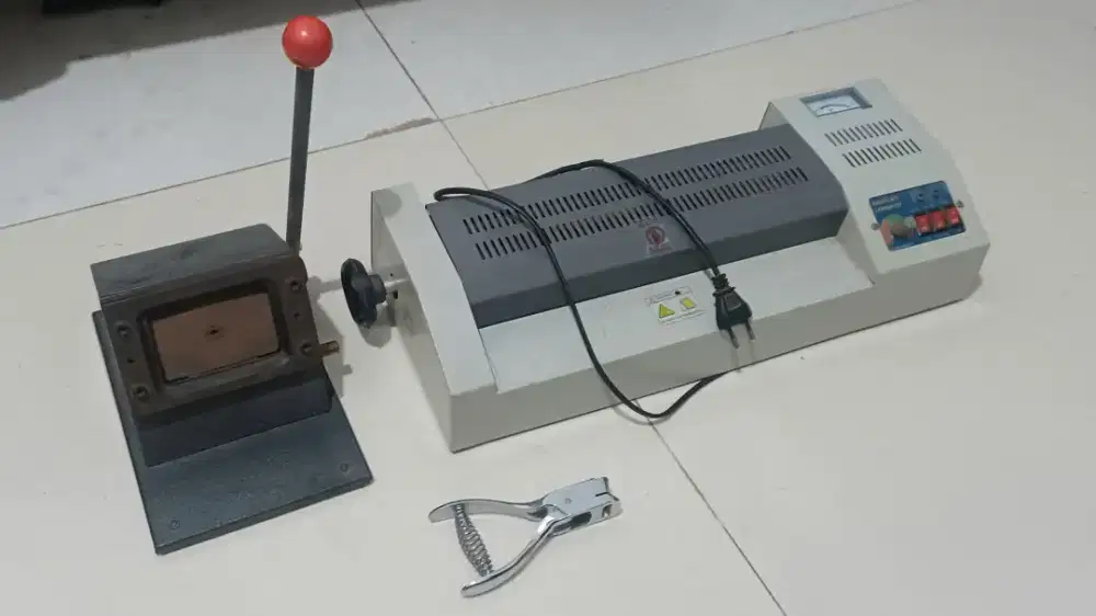 Alat usaha digital printing pembuat id card pvc mesin laminasi