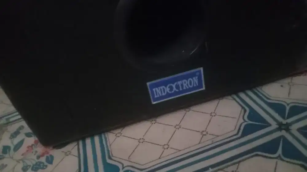 Salon aktif sesuai ft