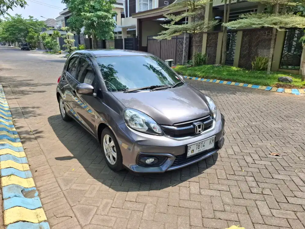 Brio E low Km Istimewa