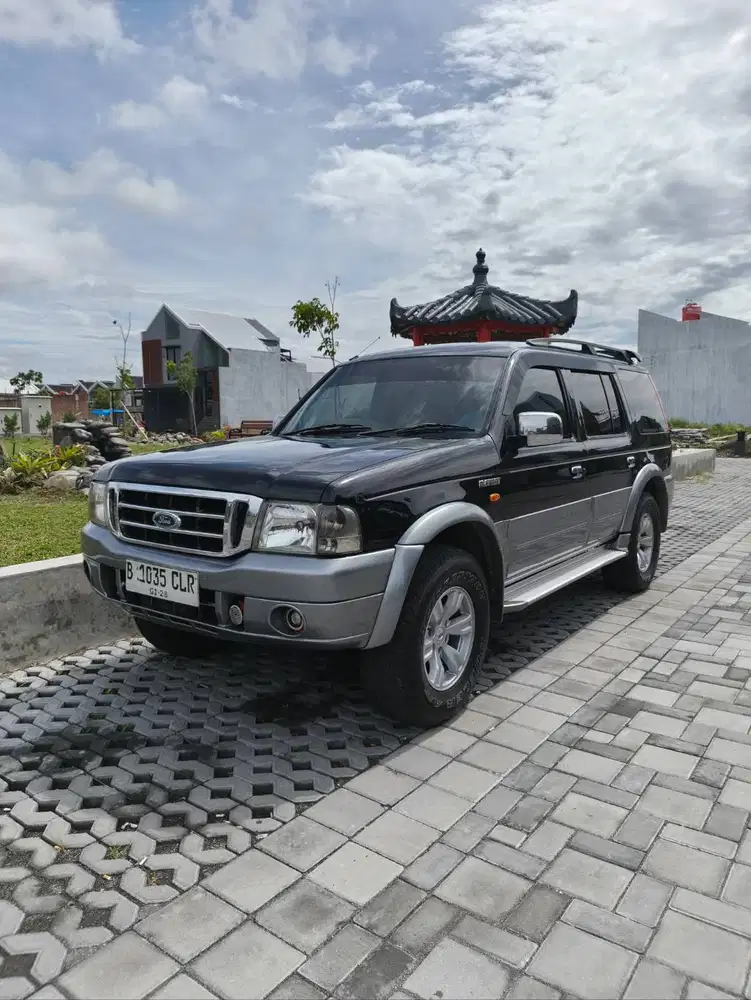 Ford Everest XLT AT 2005