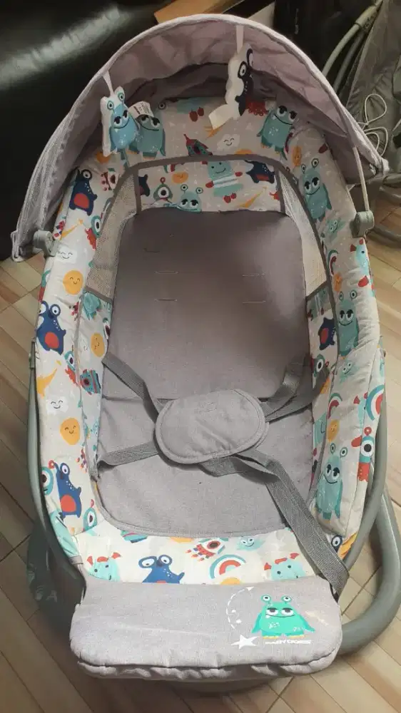 AYUNAN BAYI OTOMATIS