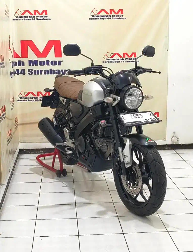Istimewa Km 2 Ribu Yamaha Xsr 155 Tahun 2020 warna Silver