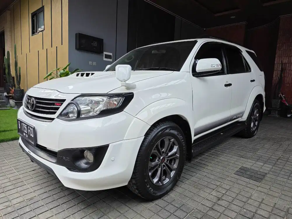 Toyota Fortuner G 2.5 VNT TRD Istimewa