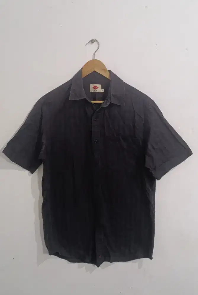Kemeja pria hitam merk Lee Cooper original