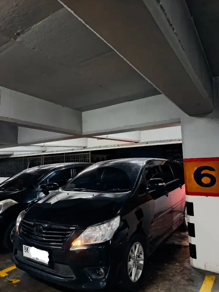 Innova diesel matic V 2.5