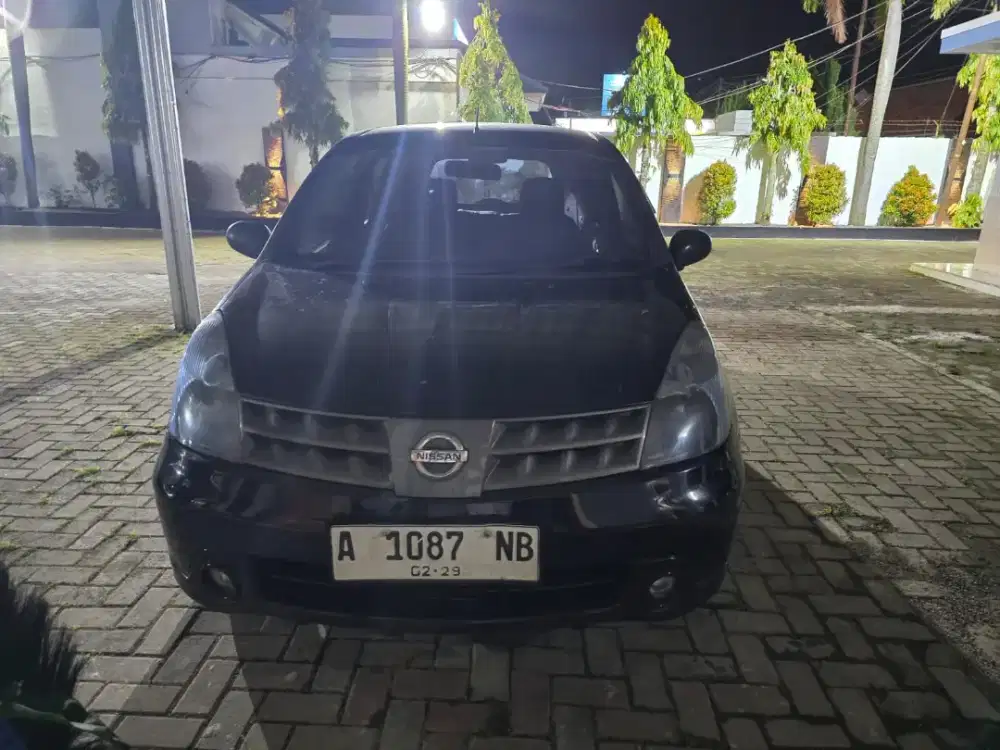 Murah.!!Nissan Grand Livina XV mt 2008