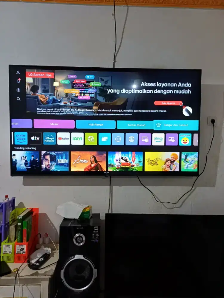 Smart tv LG 65' uhd 4k like new