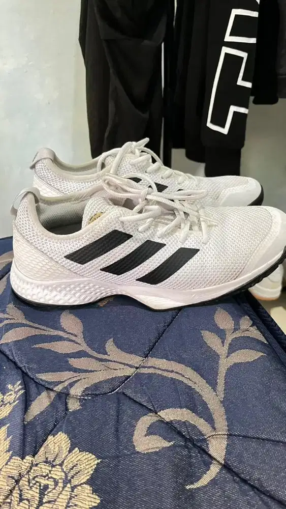 Adidas courtflash speed tennis