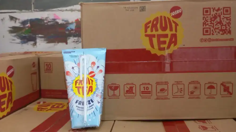 Fruit Tea Sosro 200ml