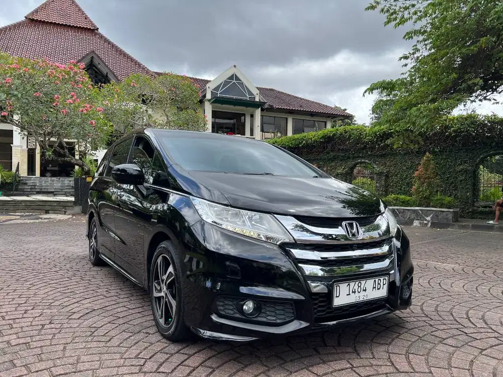 Honda Odyssey 2.4 E prestige Automatic 2014