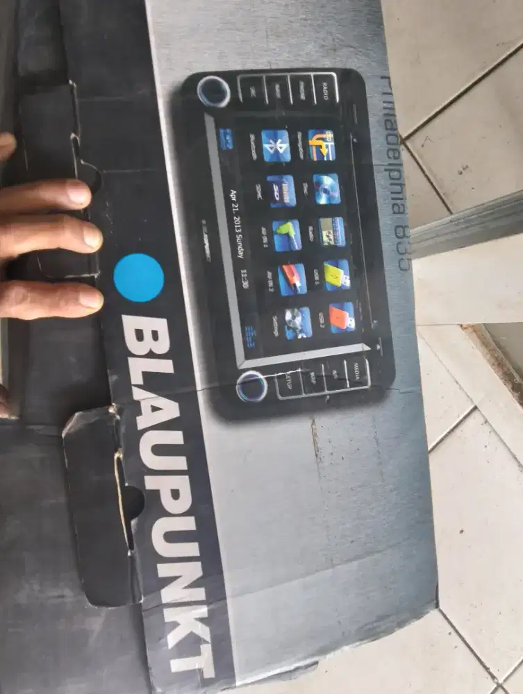 Blaupunkt Philadelphia 835 Head Unit OEM Mobil Eropa, Lengkap & Normal