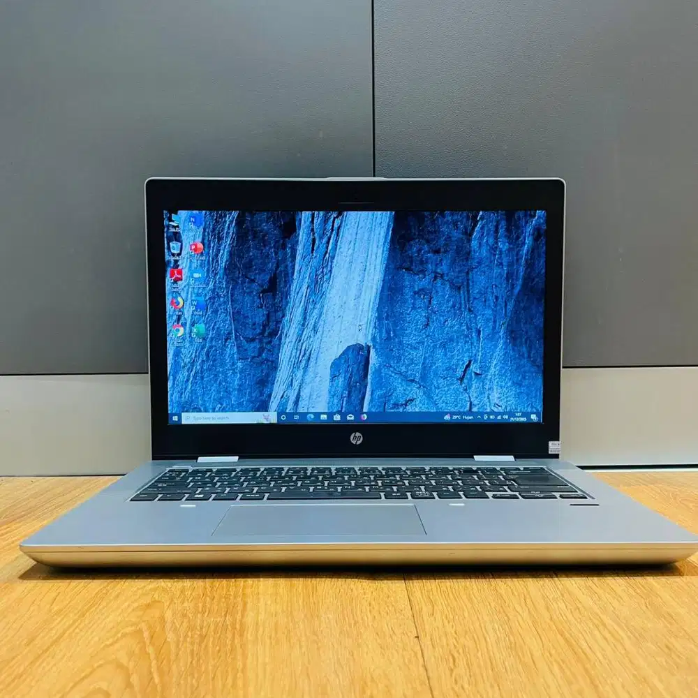 LAPTOP HP PROBOOK 645 G4 // RYZEN 3PRO // RADEON VEGA