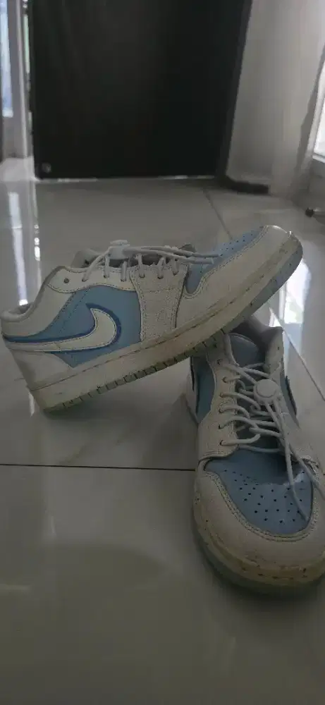 Preloved sepatu remaja nike ukuran 38