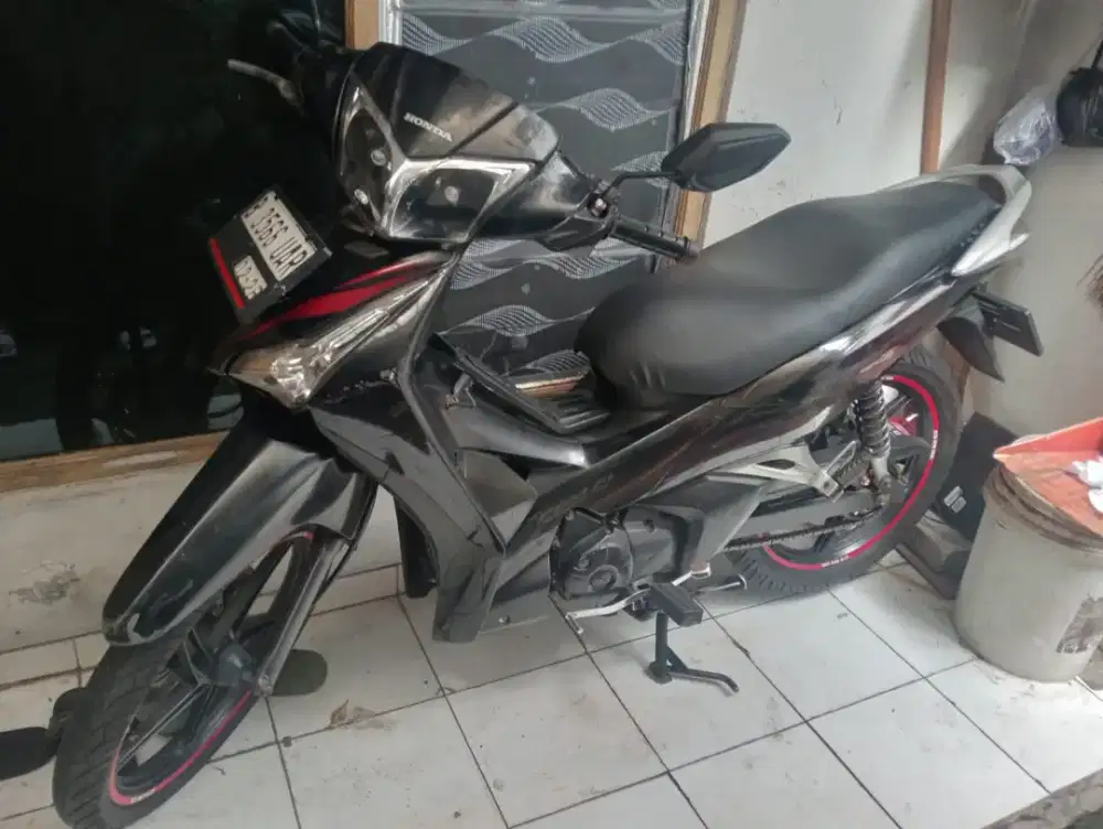 Honda Supra X 125 F1 Helm In DKI Lengkap