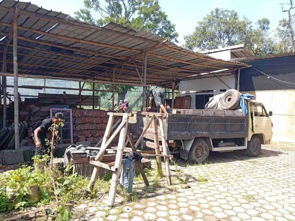 Jual Cepat Tanah + Gudang Strategis Cocok Untuk Usaha di Jelekong Bandung