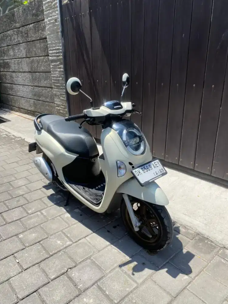 DP 2,7 JT/ BUNGA MENURUN 2% / HONDA SCOOPY TAHUN 2024