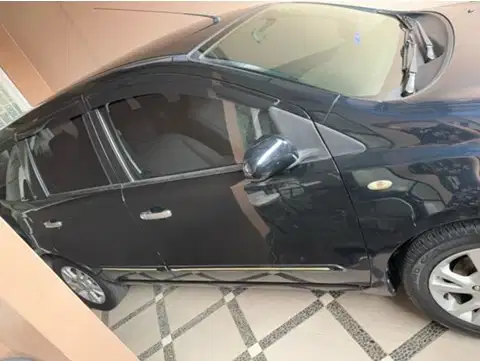 Nissan Grand livina 2011 Bensin