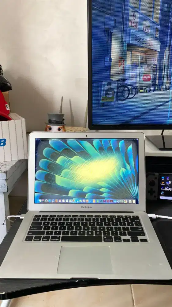 Macbook Air  13inch 2015 Core i5