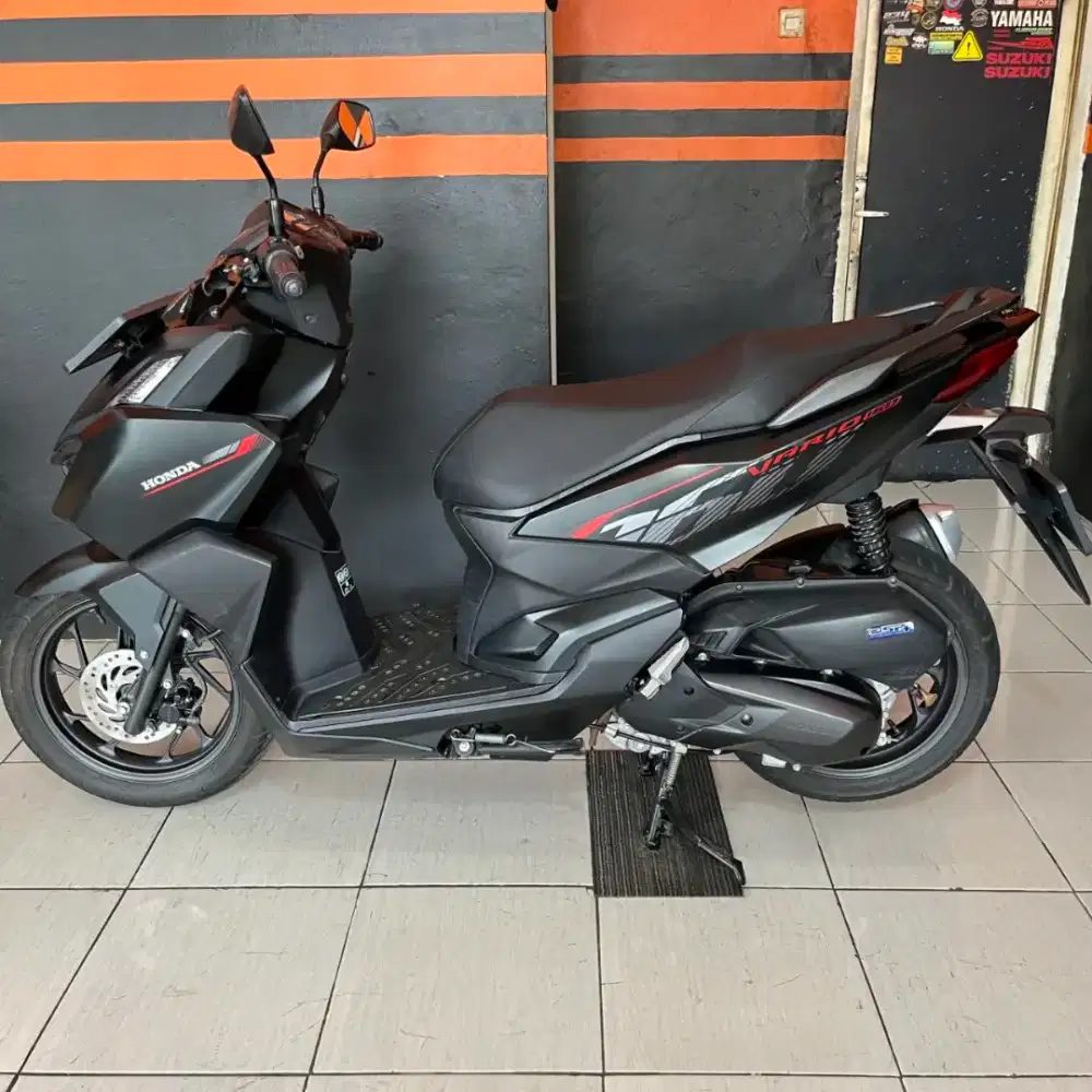 Vario 160 taun 2024