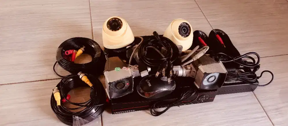 DVR cctv 4 channel+500GB