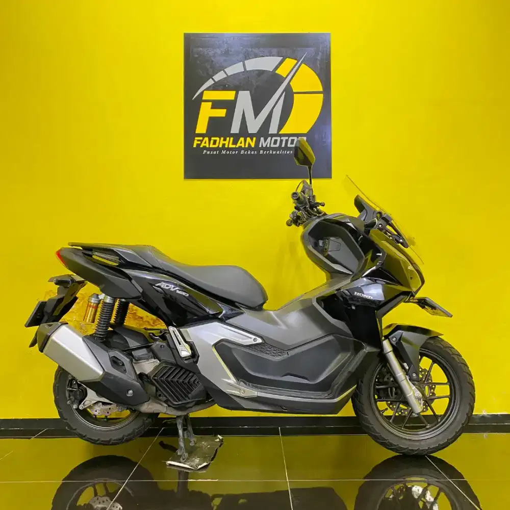 Honda ADV 160 tahun 2023 km low remote lengkap