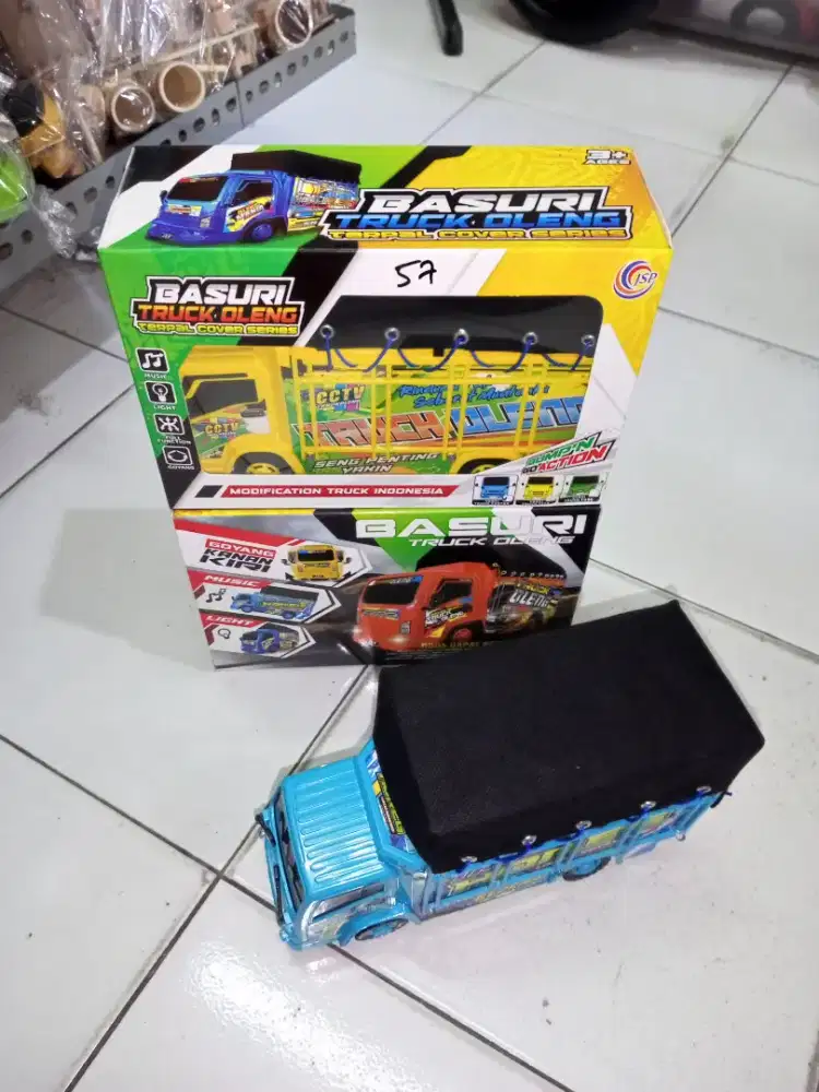 Mainan anak truk oleng baterai