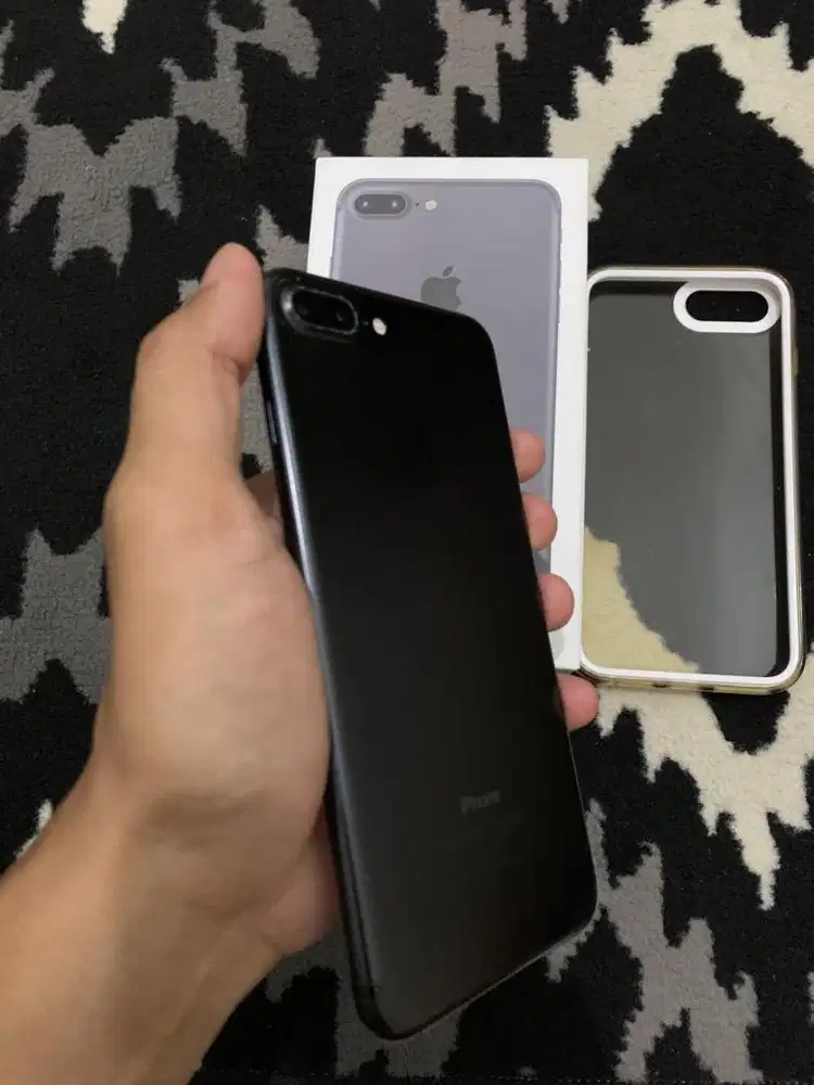 iPhone 7Plus 128 iBox