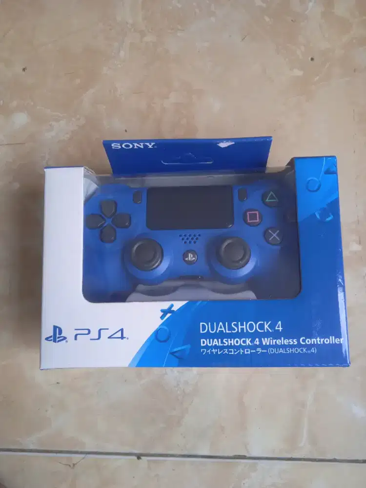 Stik PS4 OP baru ada box fullset normal poris cipondoh