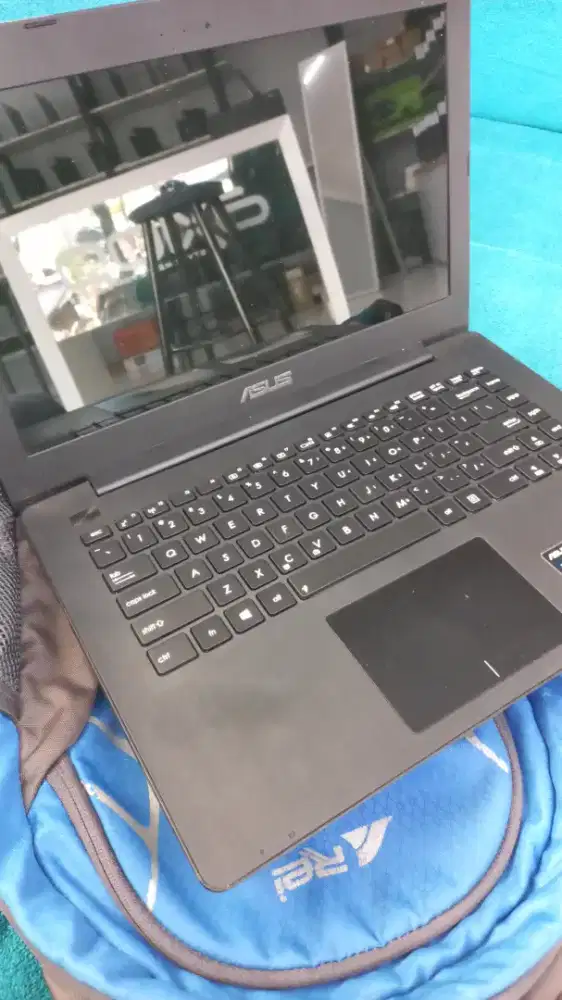 Daripada gak terpake jual aja