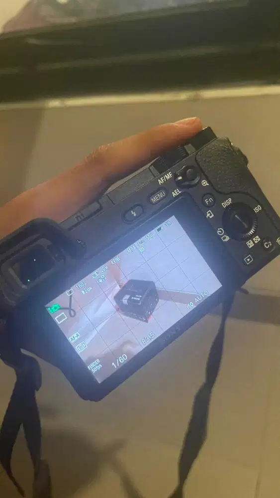 Kamera Mirrorless Sony A6300 (Lens 16-50mm OSS)