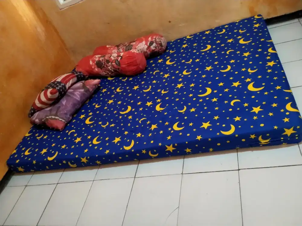 Bismillah dijual kasur 2 SM karpet