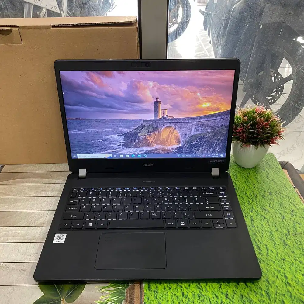 Acer Travelmate P214-52 Core i5-10210U-52 RAM 8GB SSD 256GB 14 FHD
