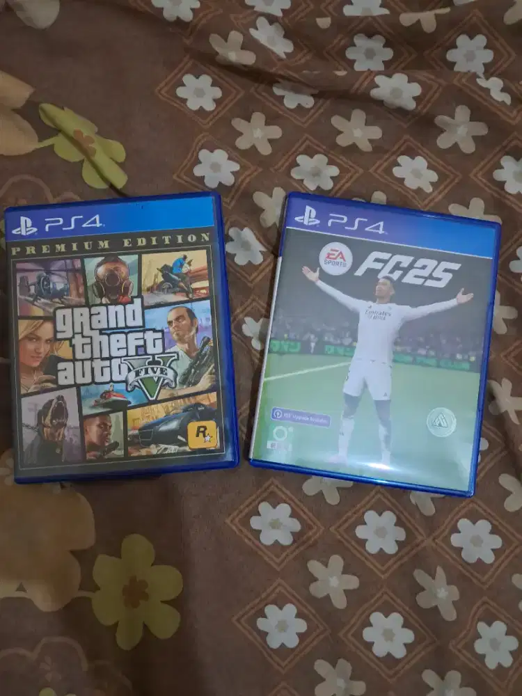 BD/kaset ps4 mulus like new tinggal install