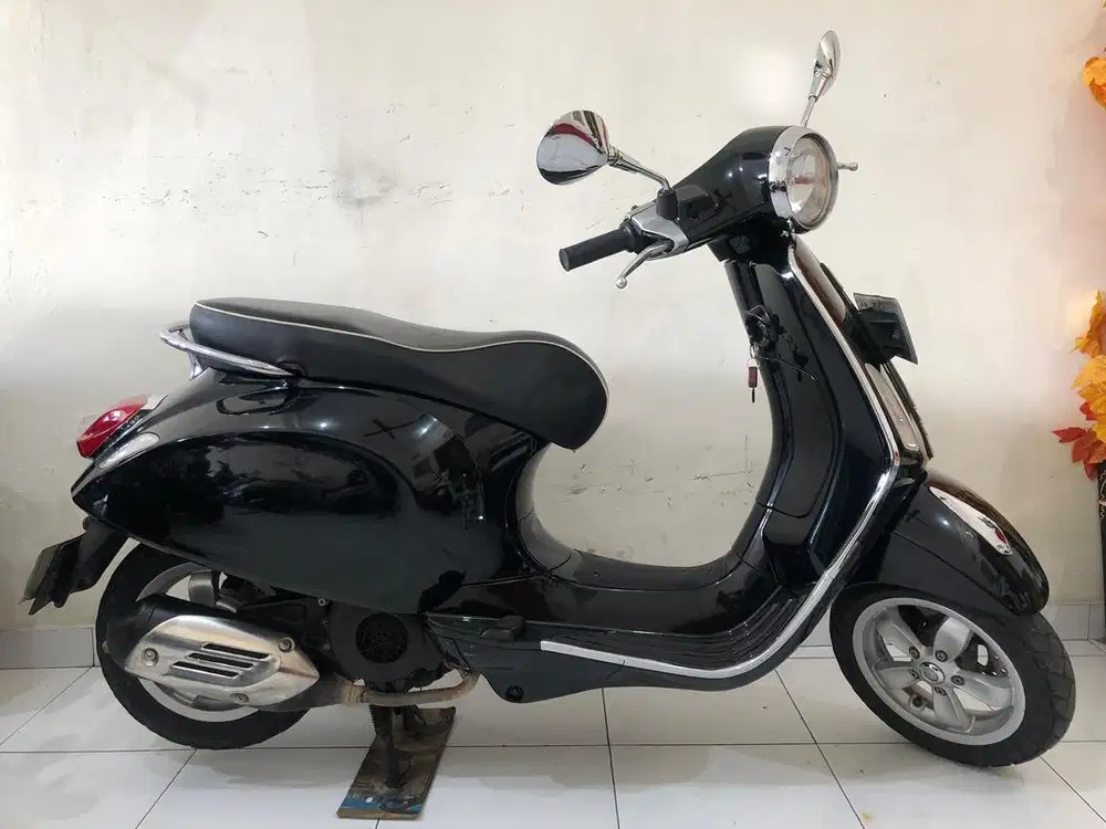 Vespa Primavera pmk Th.2016 black piano!!