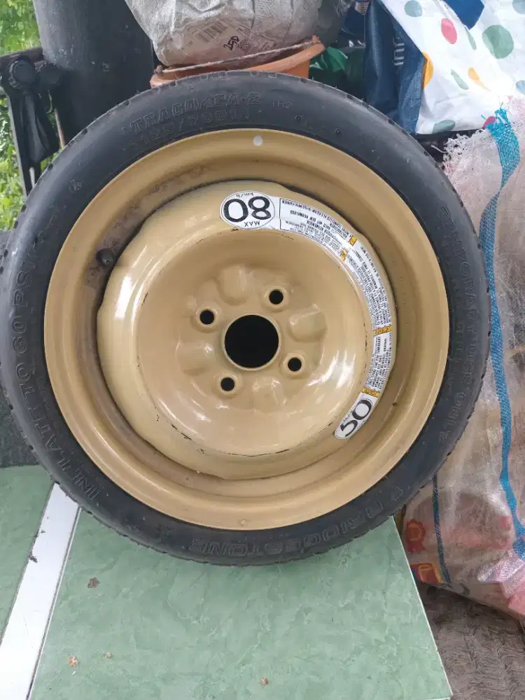 Ban serep ukurannya 14