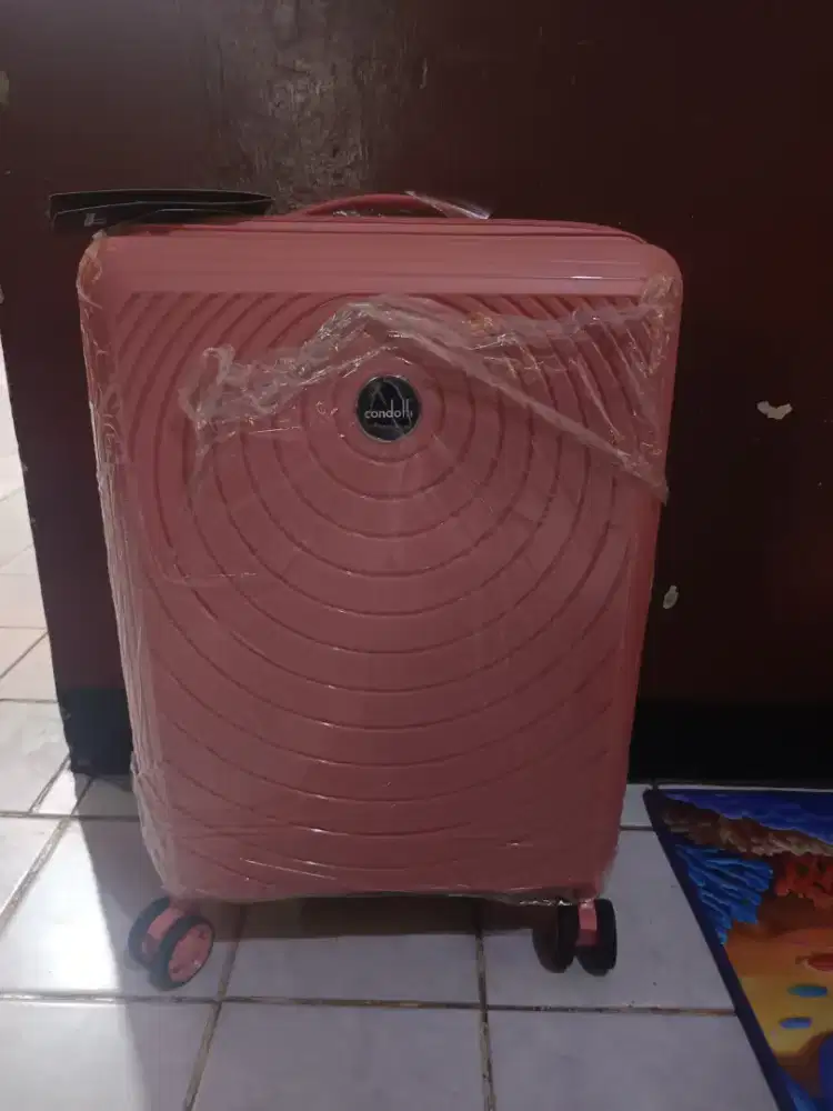 Koper condotti, warna pink