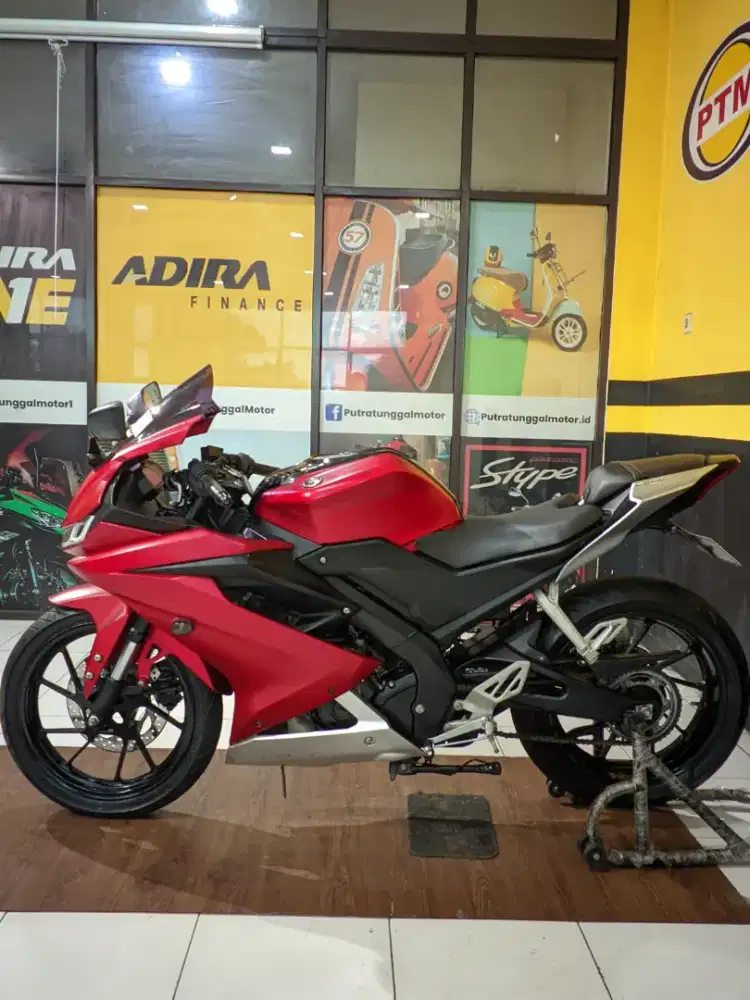 READY STOCK YAMAHA R15 2017