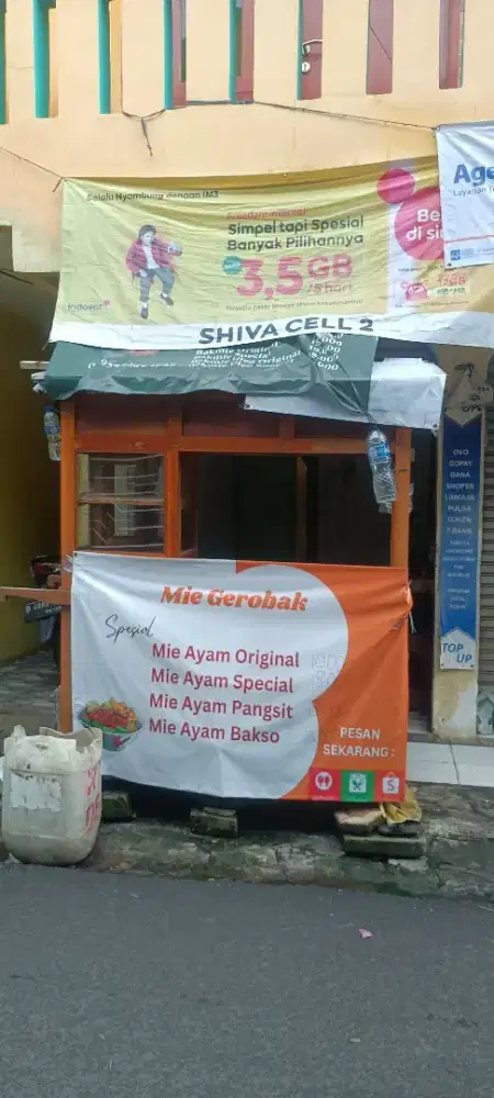 Take over usaha mie ayam - lokasi strategis