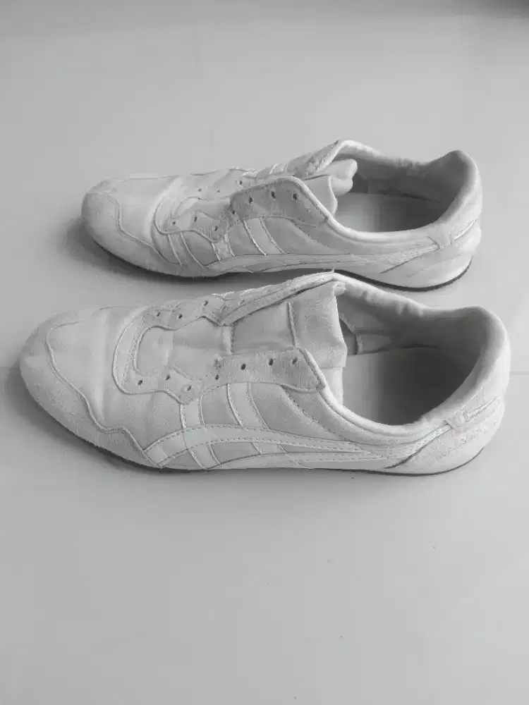 Sepatu Onitsuka Tiger Original Vietnam