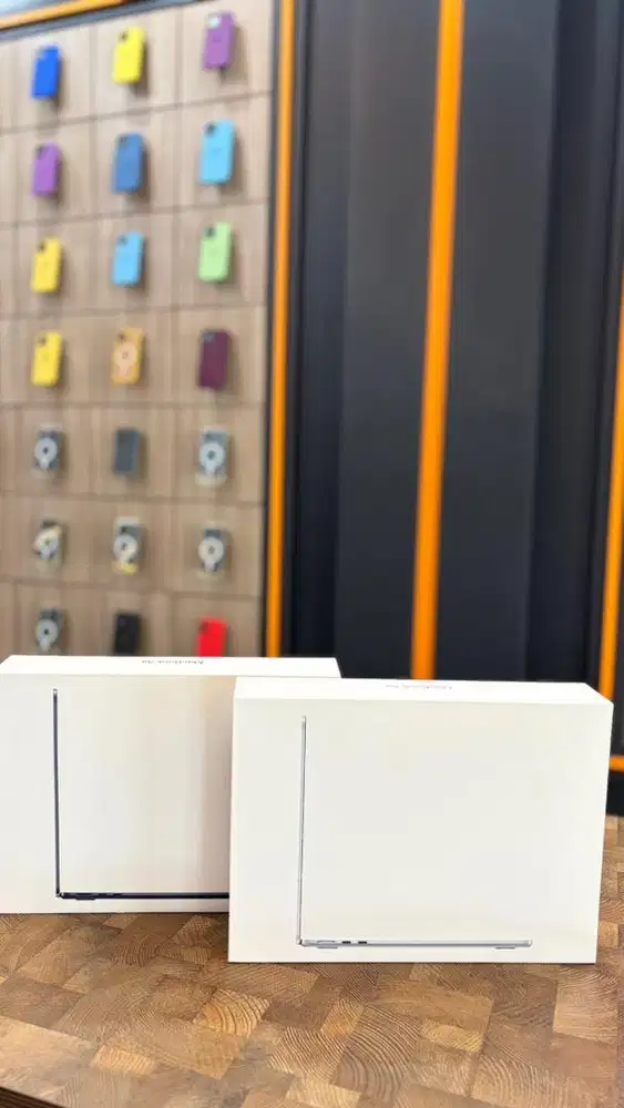 MACBOOK AIR M 2 & M4 BRANDNEW