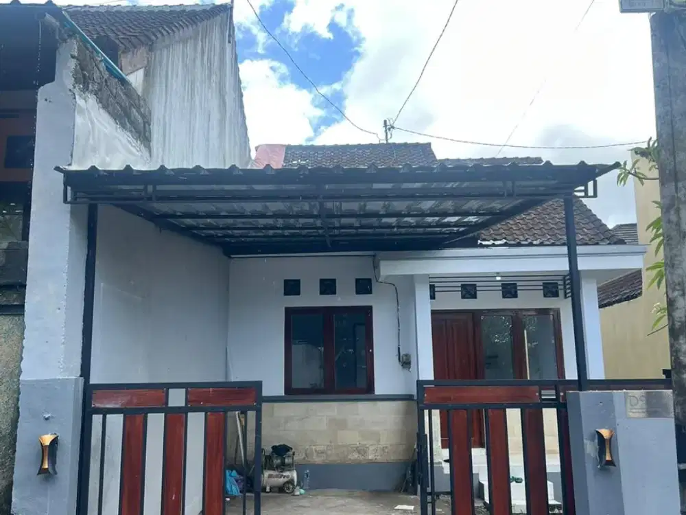Dijual Rumah baru renov lokasi strategis di Kuta Selatan