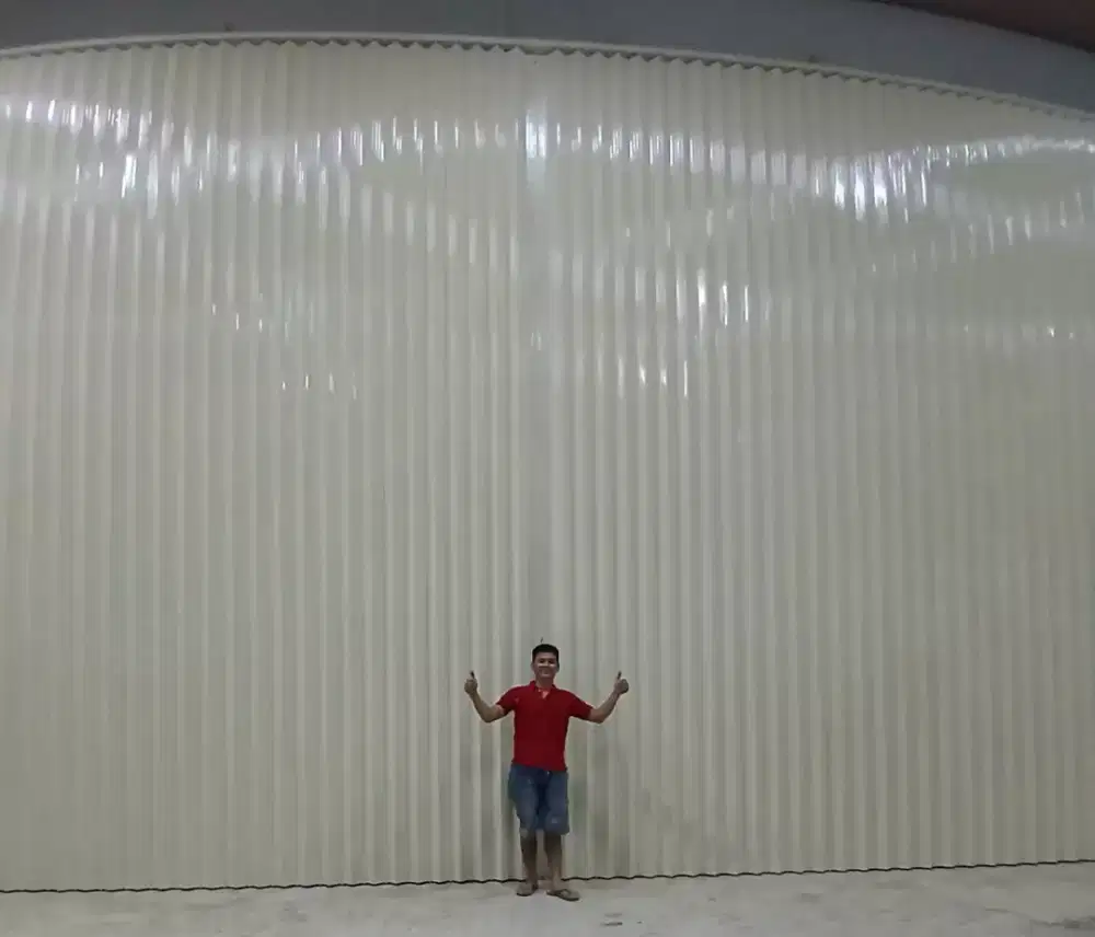 Rolling door folding gate service