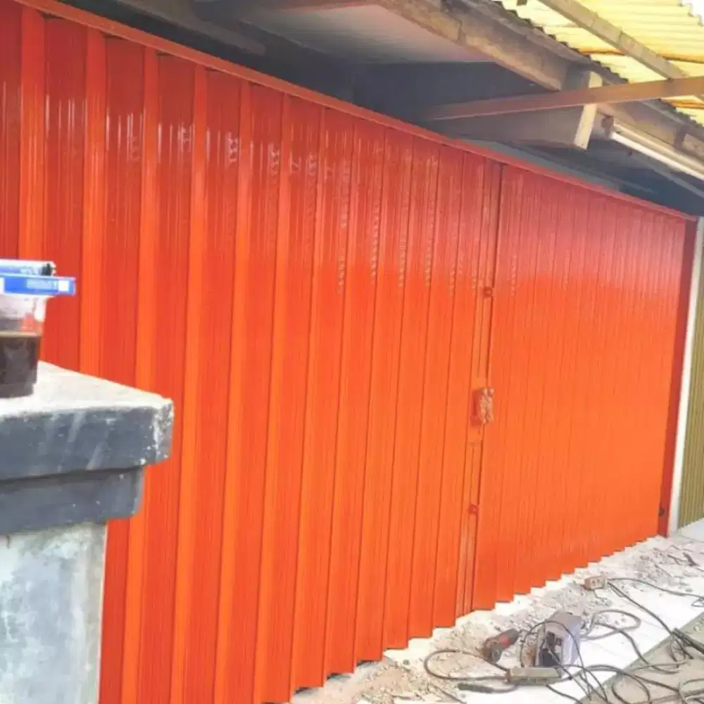 Rolling door baru folding gate besi