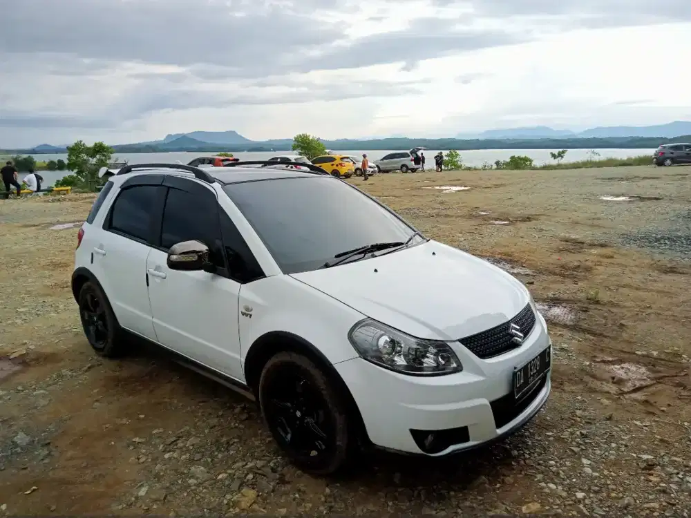 SX4 X-Over A/T 2011
