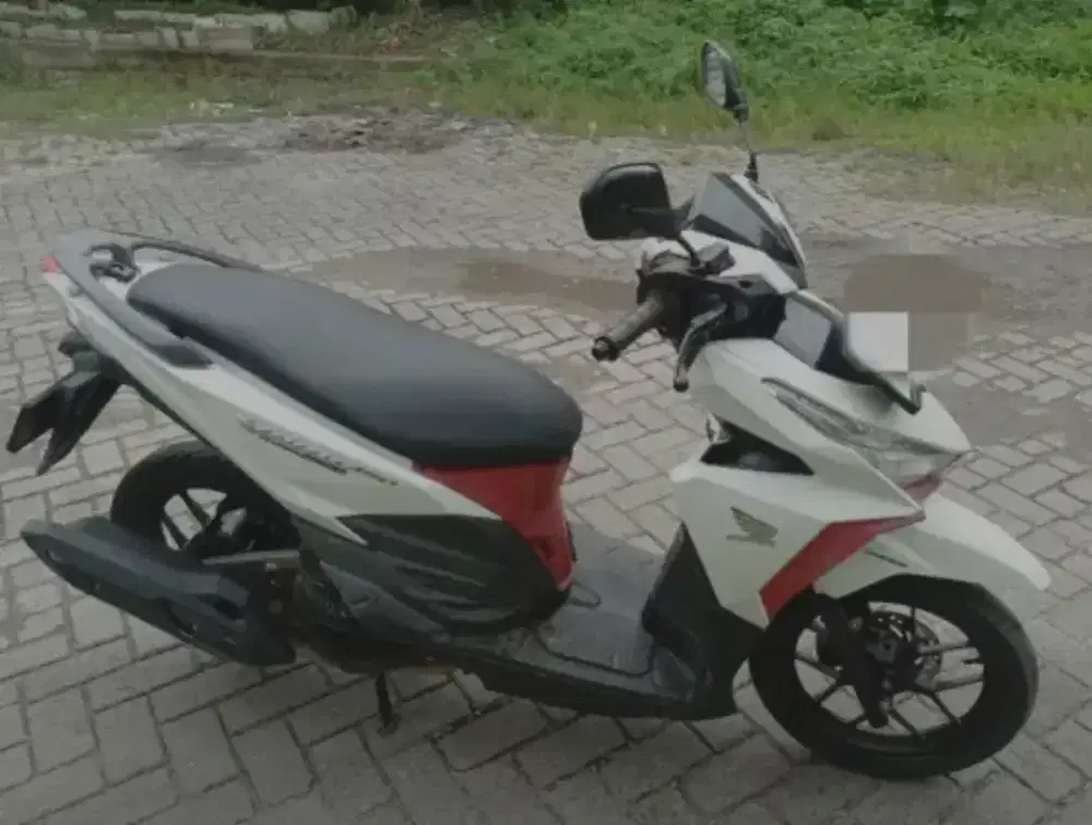 Di jual honda vario 150 2016