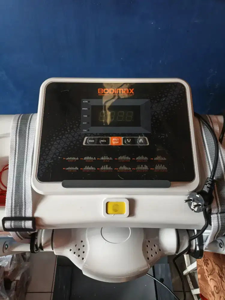 Treadmill bodimax mulus jarang pakai